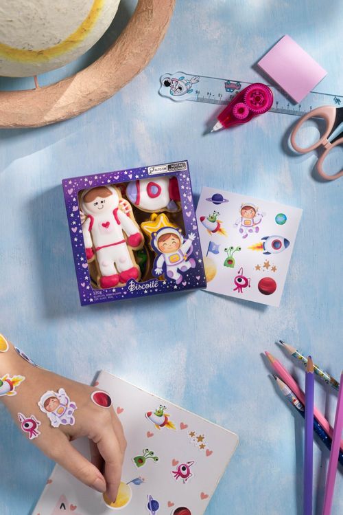 DECORADINHO ASTRONAUTA  MENINA 120G